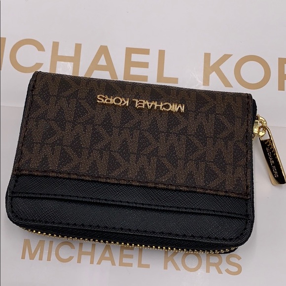 MICHAEL KORS JET SET TRAVEL MD ZA CARD CASE - Picture 12 of 16